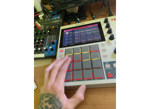 Akai Professional MPC One (3190)