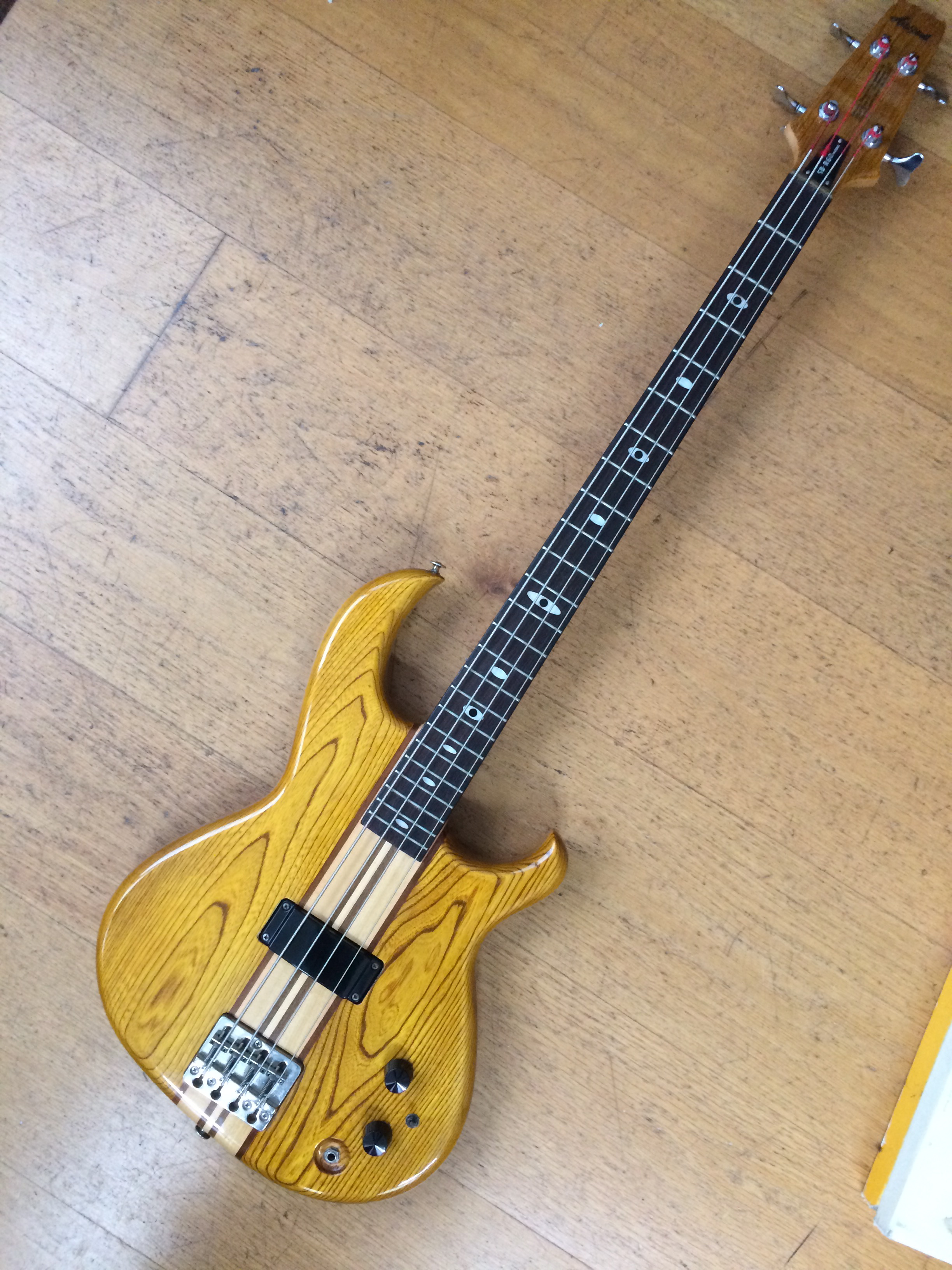 Vd Aria Pro II SB-R60 début années 80