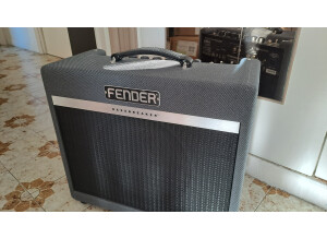 Fender Bassbreaker 15 Combo (44959)