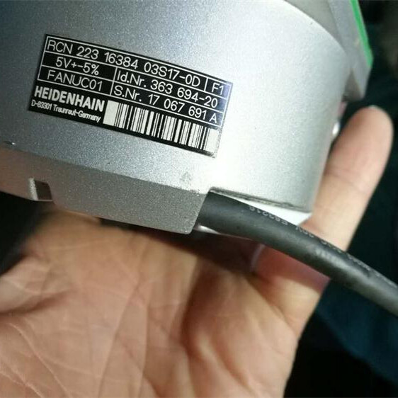 5631572.jpg 5631572.jpg