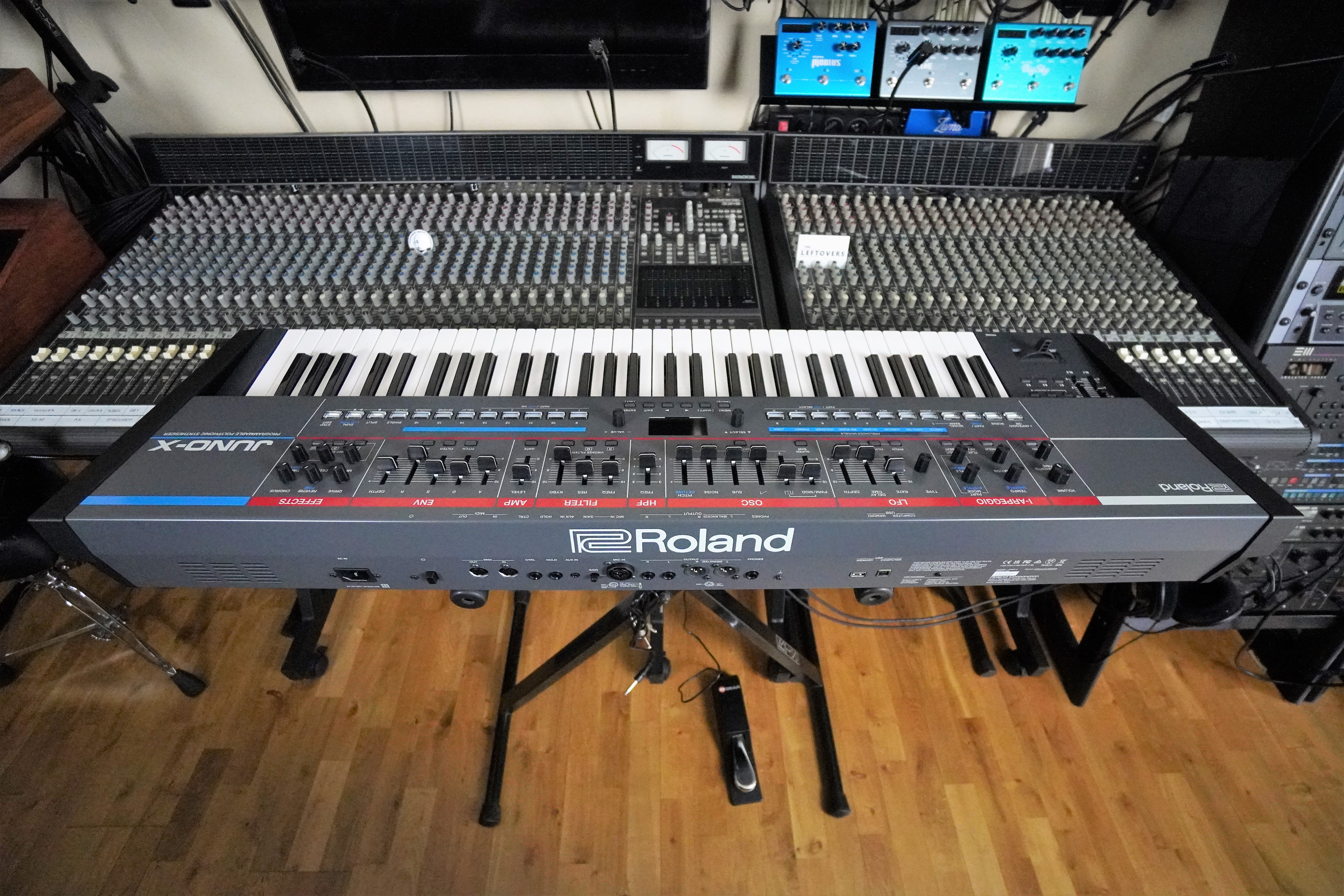 Juno-X 02tof 14 arri&egrave;re haut