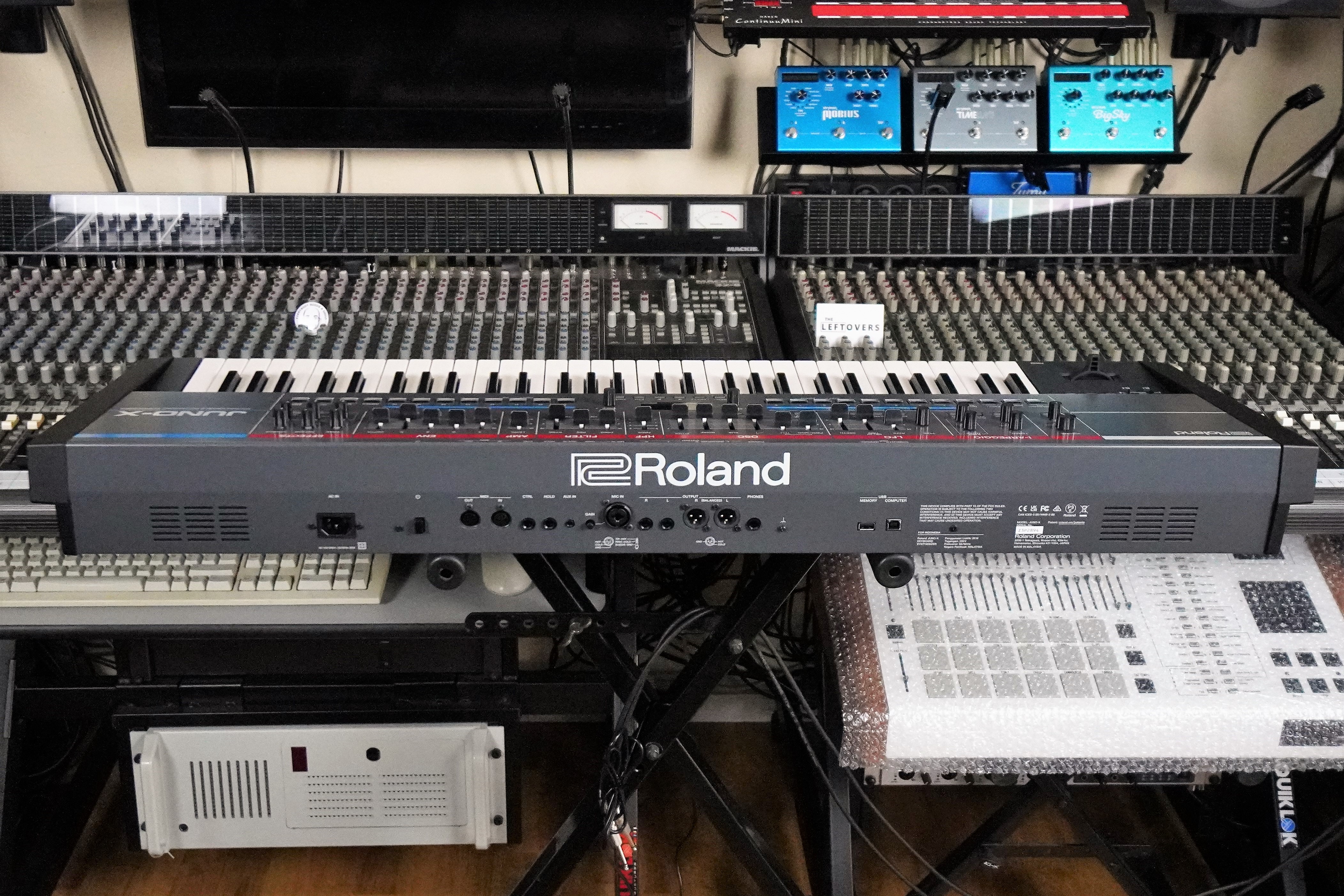 Juno-X 02tof 15 arri&egrave;re bas