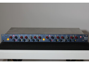 AMS-Neve 8803 (58685)