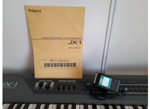 Roland JX-1