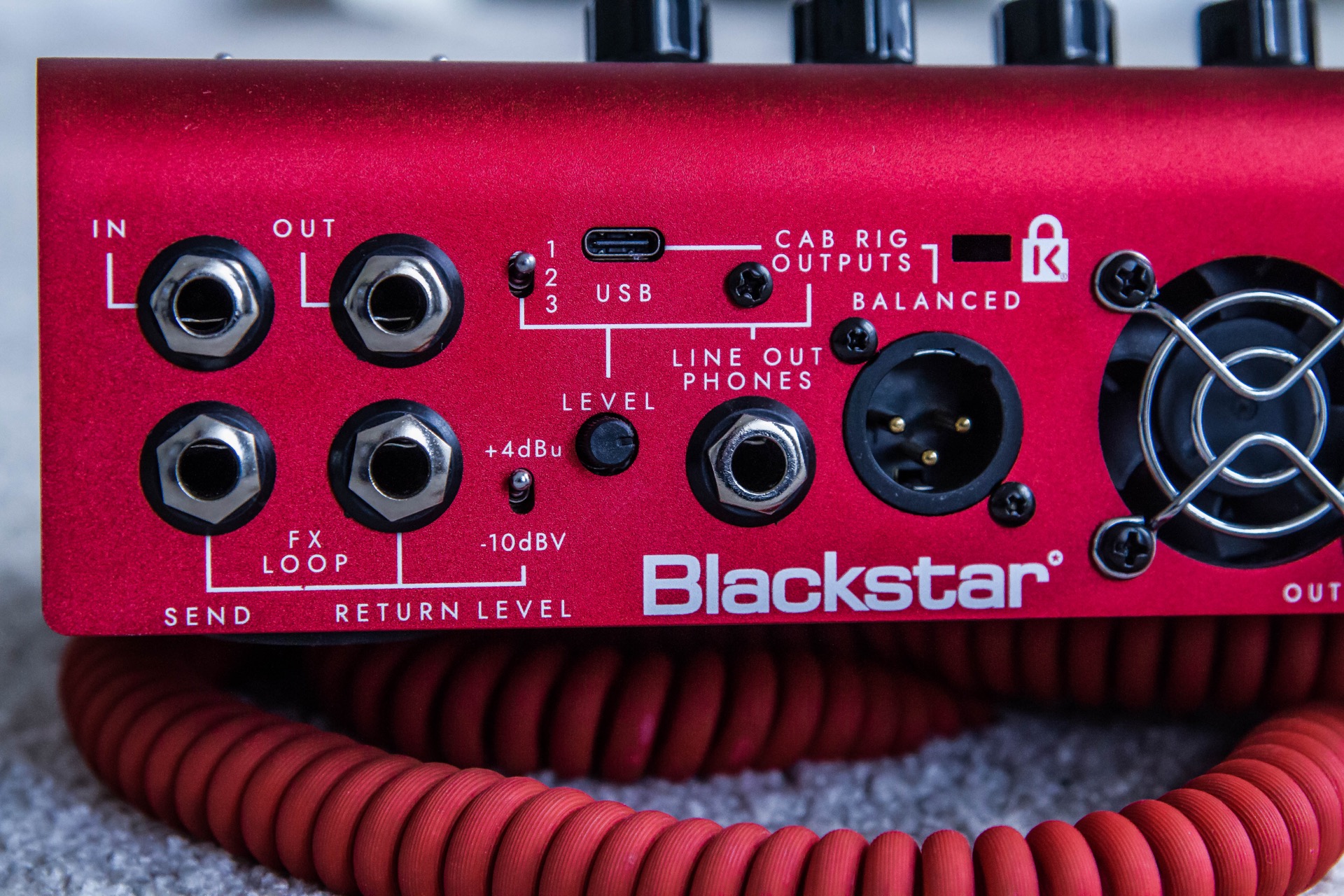 Amped2 panneau arri&egrave;re