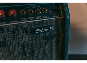 Fender Deluxe 85