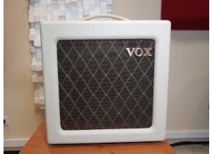 Vox AC4TV (21734)