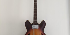 vends bass électrique Gibson EB2 1968 sunburst 