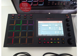 Akai Professional MPC Live (29852)