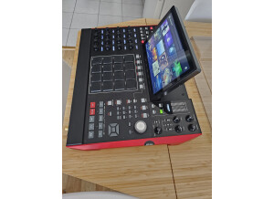 Akai Professional MPC X (4397)