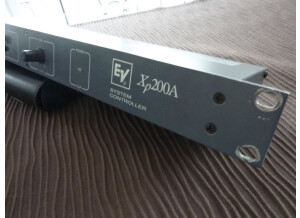 Electro-Voice XP200A