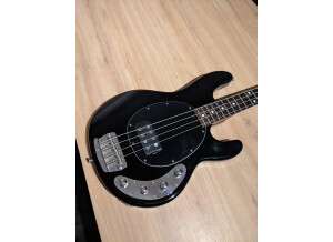 Sterling by Music Man StingRay Ray34PB