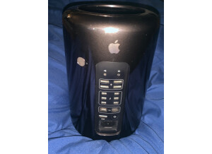 Apple Mac Pro 2013 (3720)