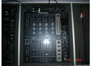 Pioneer DJM-700-K (80151)