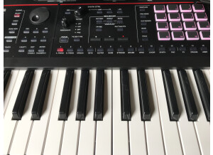 Roland Fantom-06 (53608)