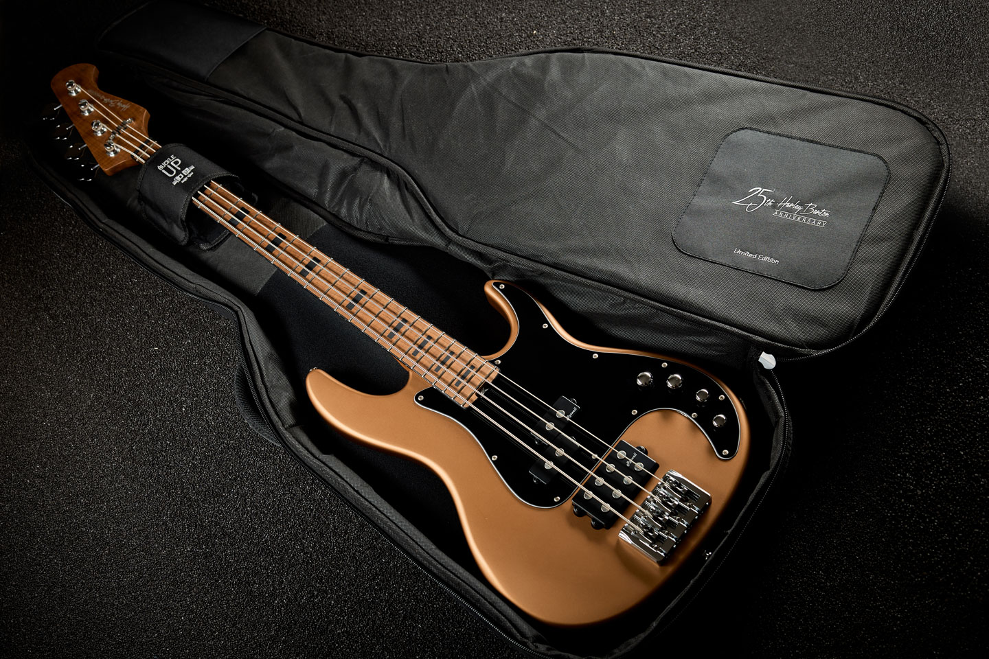 Harley Benton Enhanced 25TH : Enhanced 25THGIGBAG