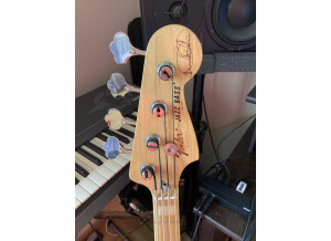 Fender Marcus Miller Jazz Bass (9143)