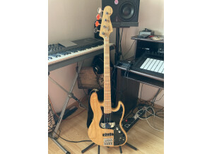 Fender Marcus Miller Jazz Bass (14788)
