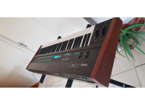 Yamaha DX7 (48682)