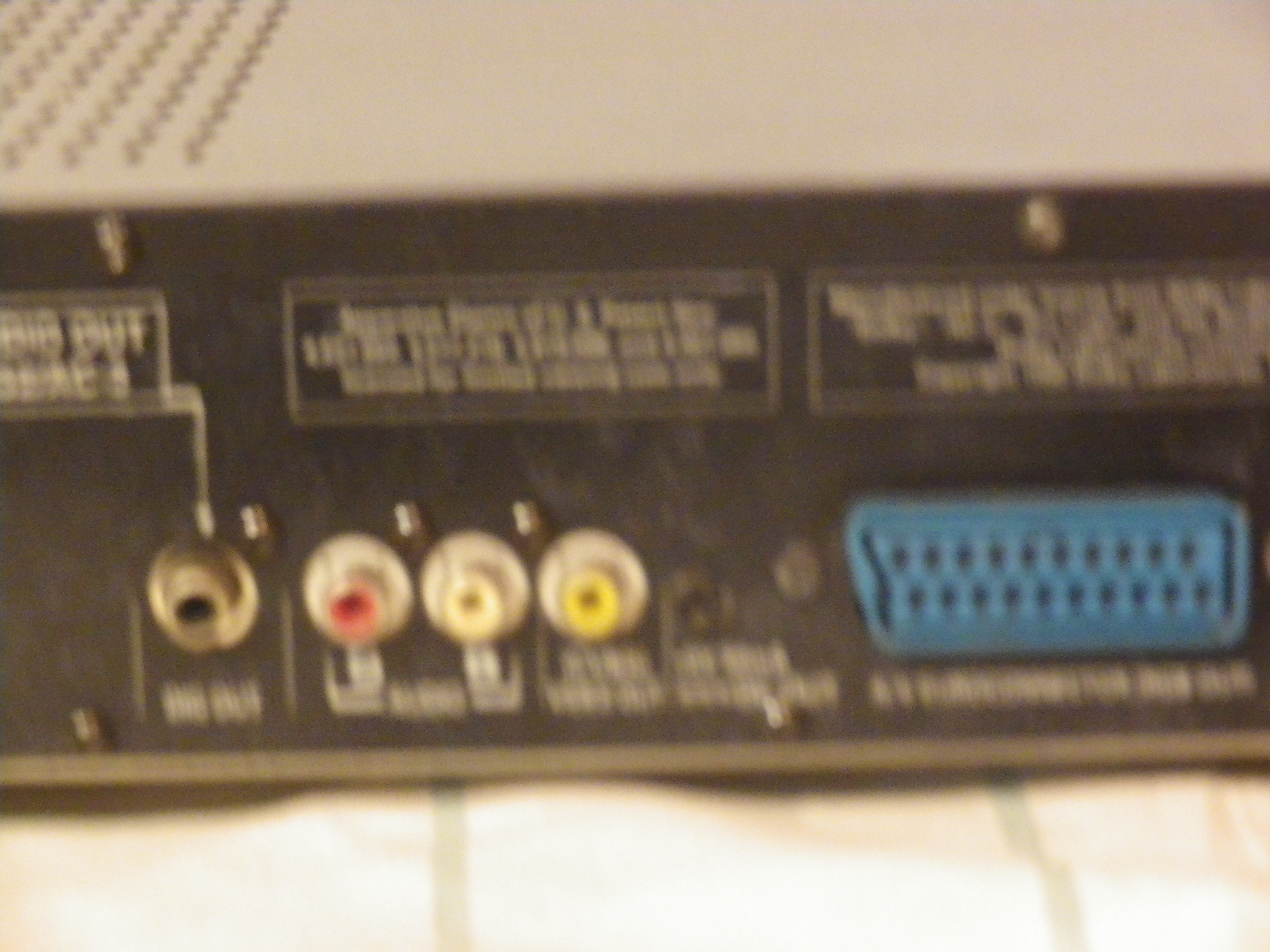 PHILPISDVD710 (7)