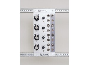 Mutable Instruments Blinds (709)