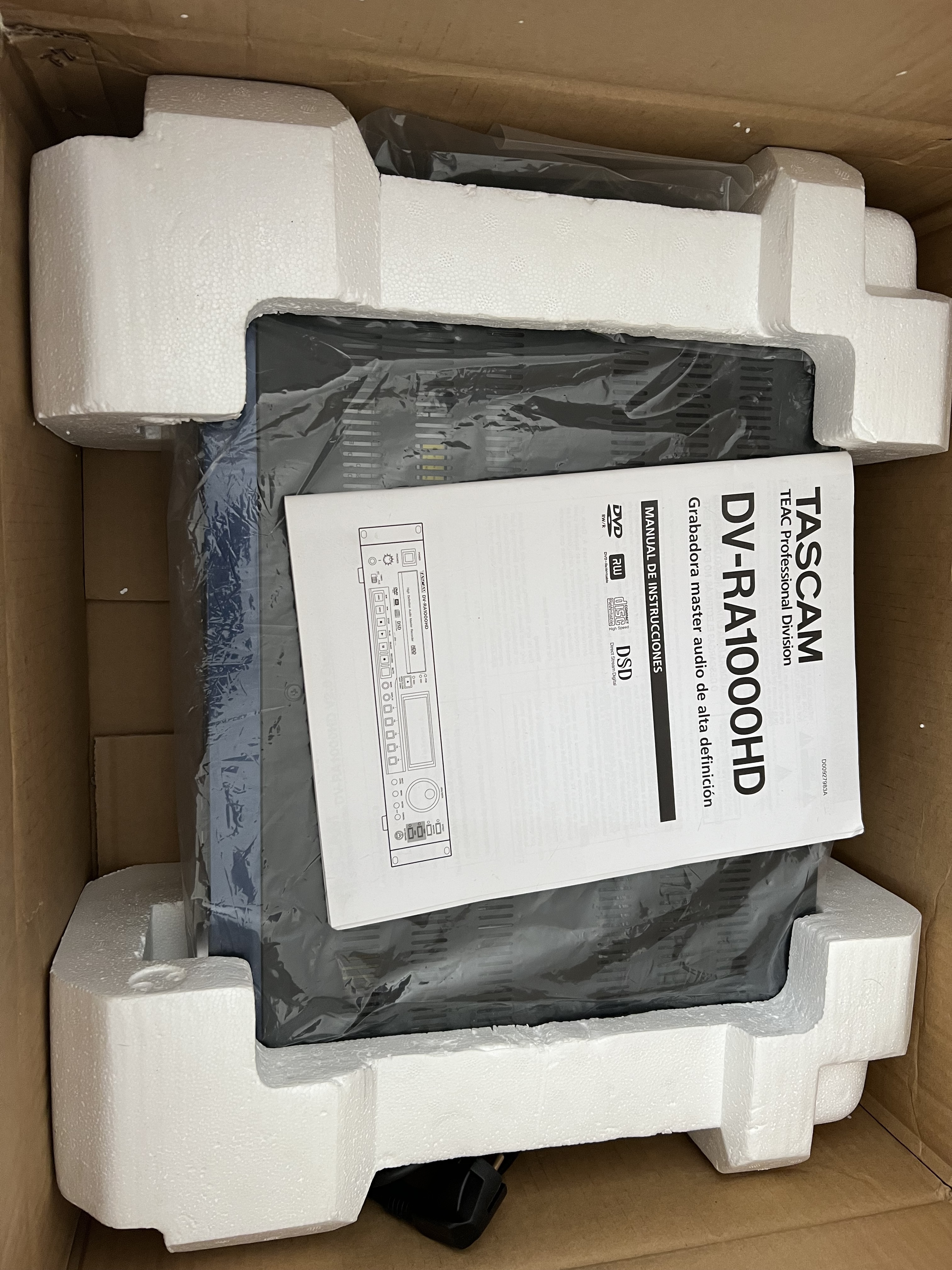 Vend graveur Tascam DVRA1000HD