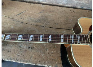Gibson Songwriter Deluxe Cutaway (5312)