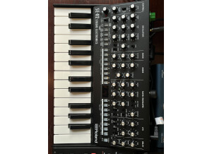 Roland SE-02 (18977)