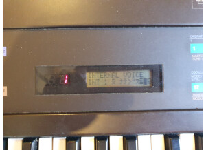Yamaha DX7 (24986)