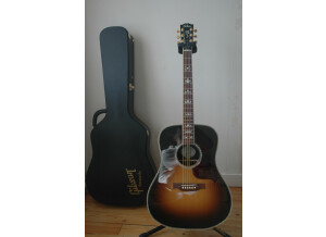 Gibson Songwriter Deluxe Custom