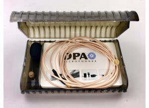 DPA 4060 beige in open box