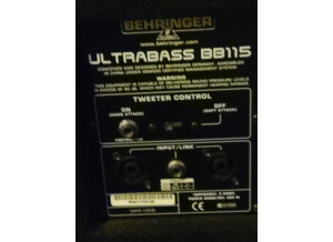Behringer Ultrabass BX3000T