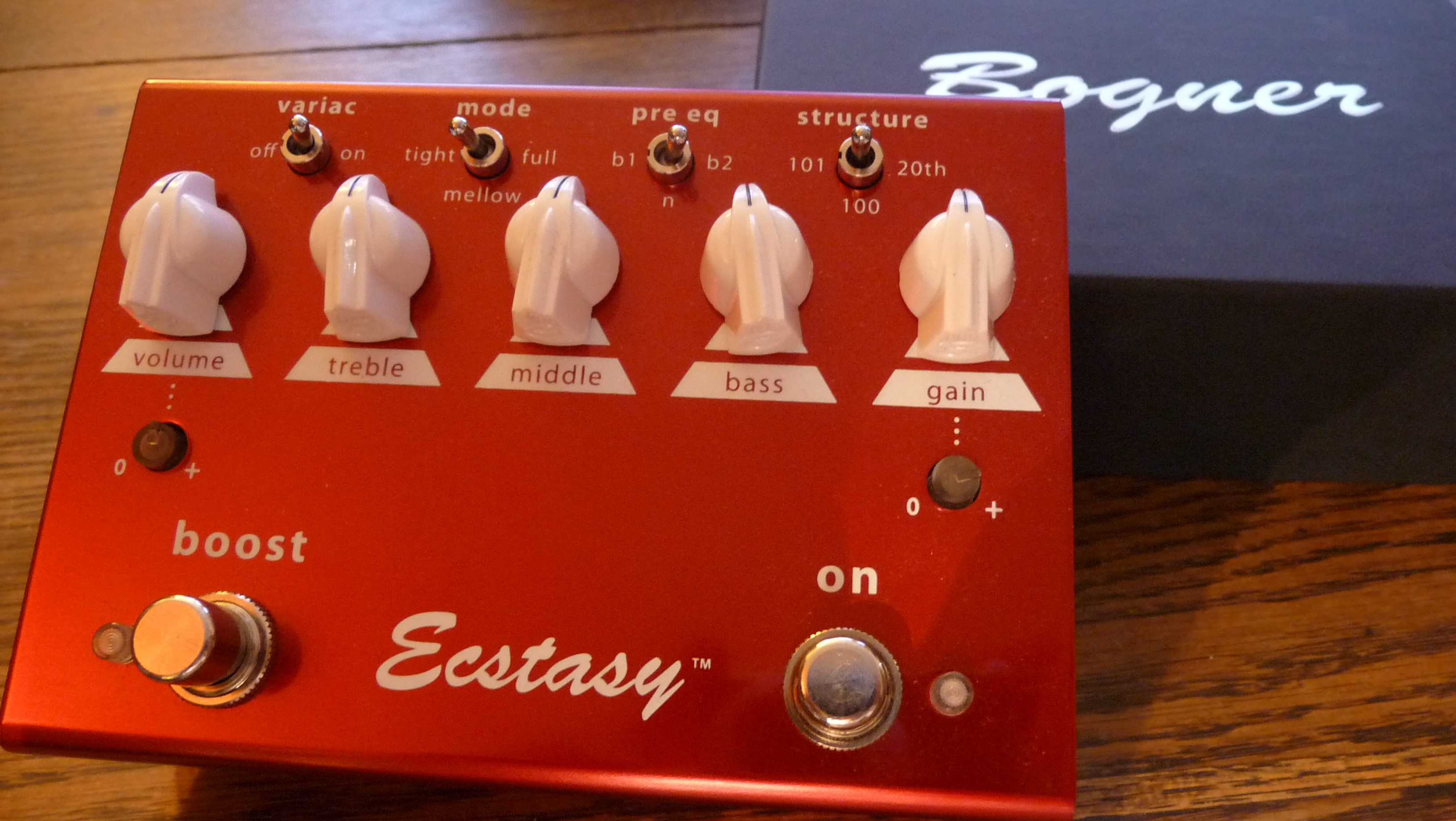 Bogner Ecstasy Blue, Esctasy Red et &Uuml;berschall