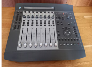 Digidesign Command 8 (12208)