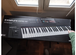 Native Instruments Komplete Kontrol S61 mk2 (28194)