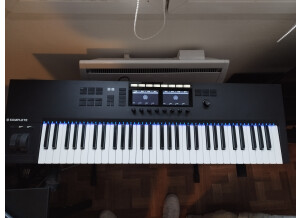 Native Instruments Komplete Kontrol S61 mk2 (54825)