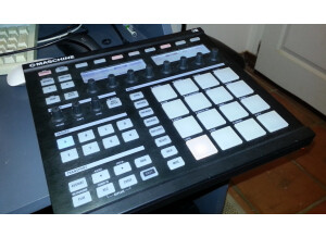 Native Instruments Maschine MKI (11312)