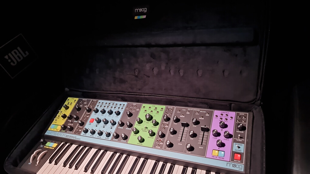 5666218.jpeg 5666218.jpeg