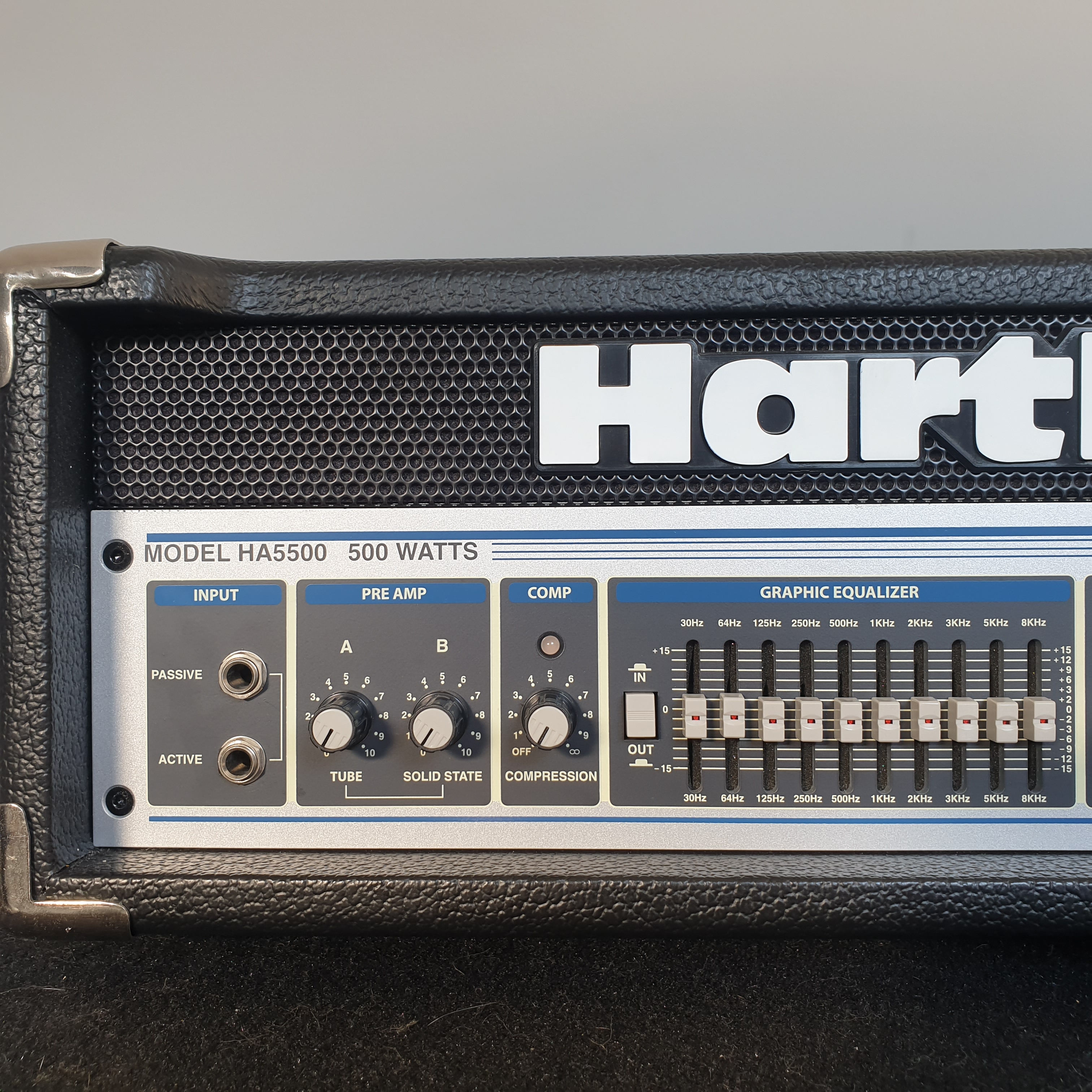 HA5500 - Hartke HA5500 - Audiofanzine