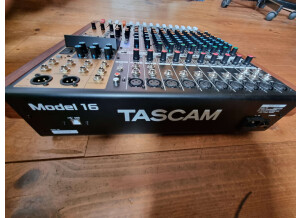 Tascam Model 16 (55923)