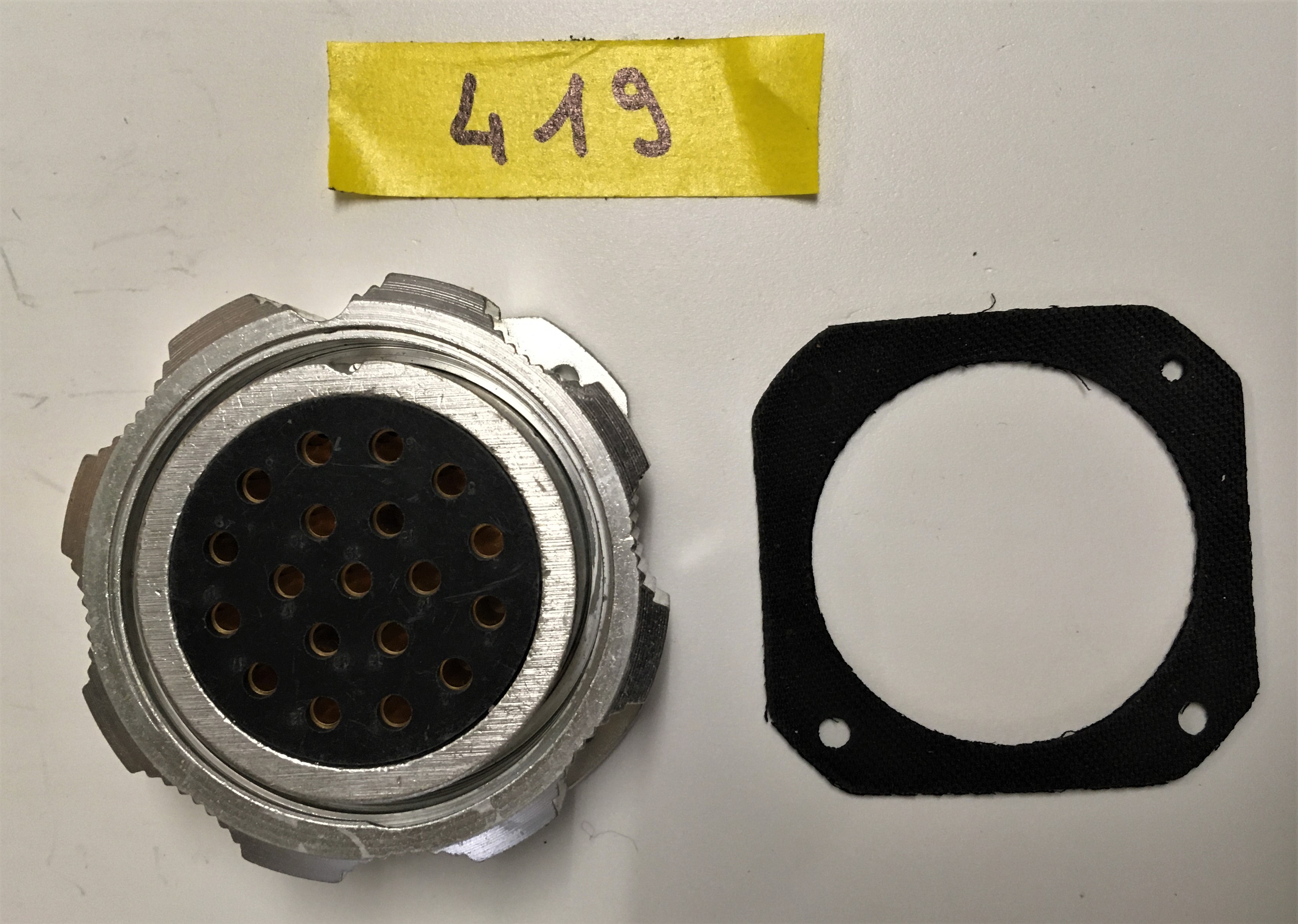 Amphenol Socapex SL BF 419 AR