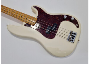 Fender American Professional II Precision Bass (64174)