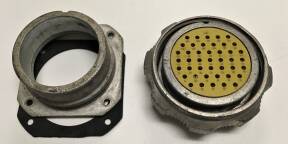 Amphenol Socapex 443,  43 contacts, Montage sur câble ou sur panneau