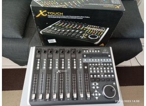 Behringer X-Touch (58443)