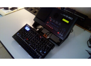 Roland SH-4d (27770)