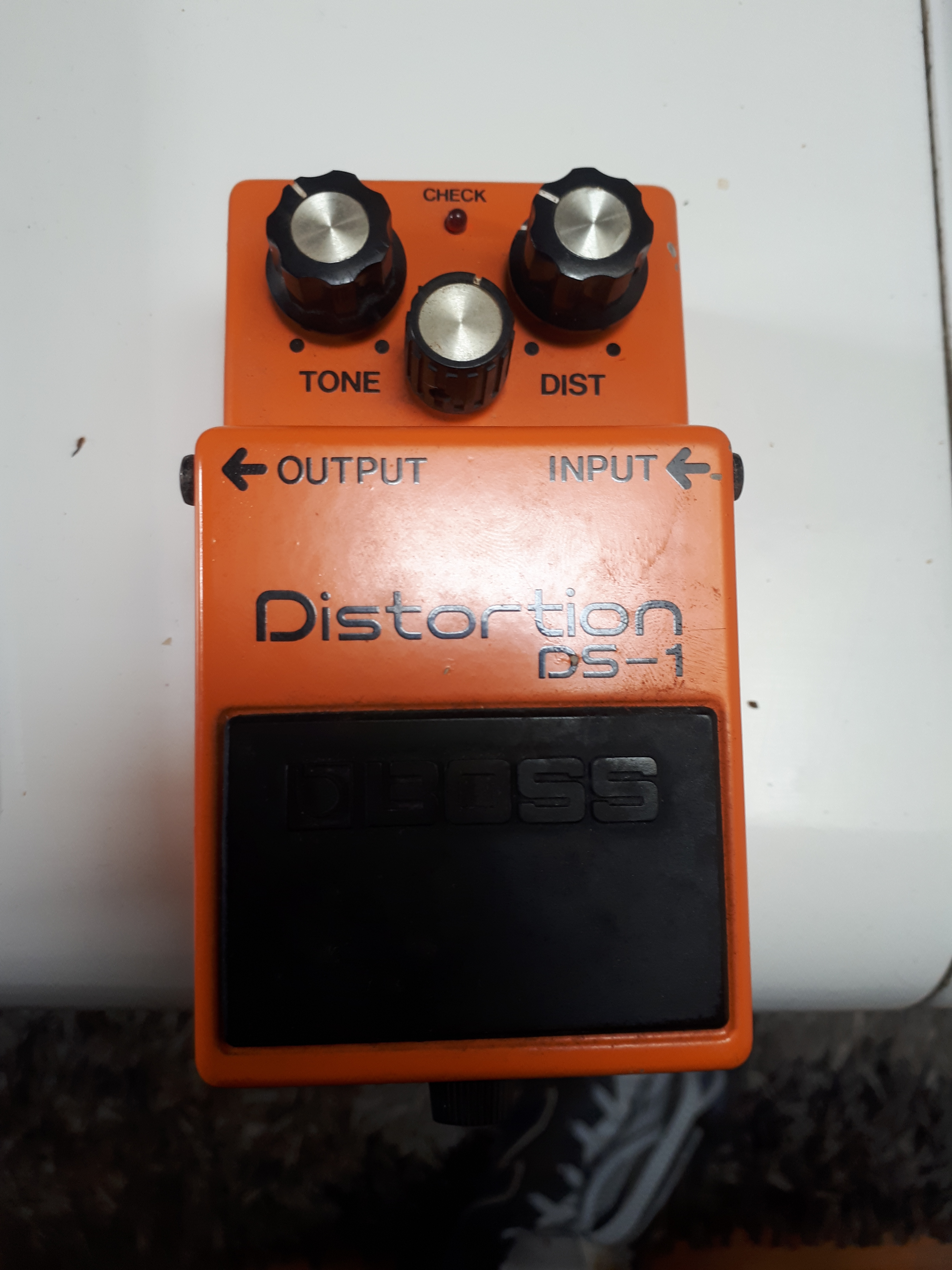 DS-1 Distortion (Japan) - Boss DS-1 Distortion (Japan) - Audiofanzine