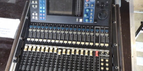 Vends table de mixage Yamaha LS9 en Flight