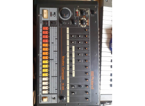 Roland TR-808 (9730)