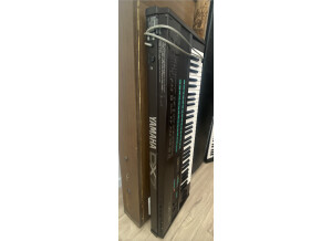 Yamaha DX7 (43680)