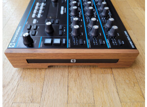 Novation Peak (32084)